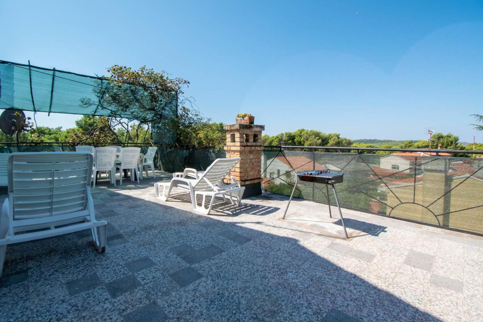 Villa Valkane Pet Friendly 150M From The Stunning Valkane Beach, City Indoor Pools-Fitness And City Mall Pula Exteriör bild